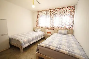 Hongdae Lazy Fox Hostel In Soul