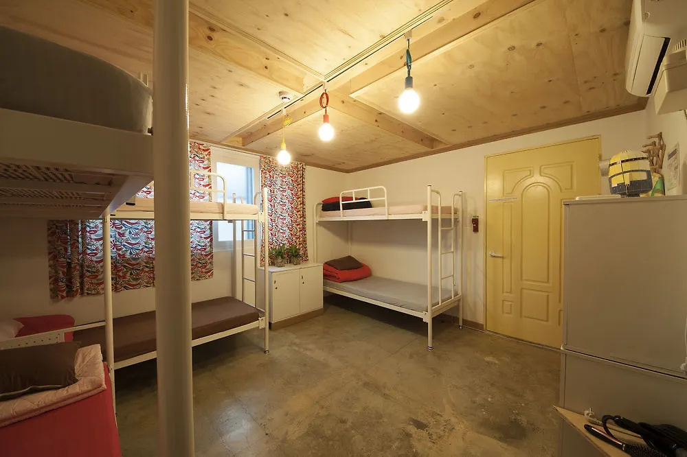 Hongdae Lazy Fox Hostel In Seoul