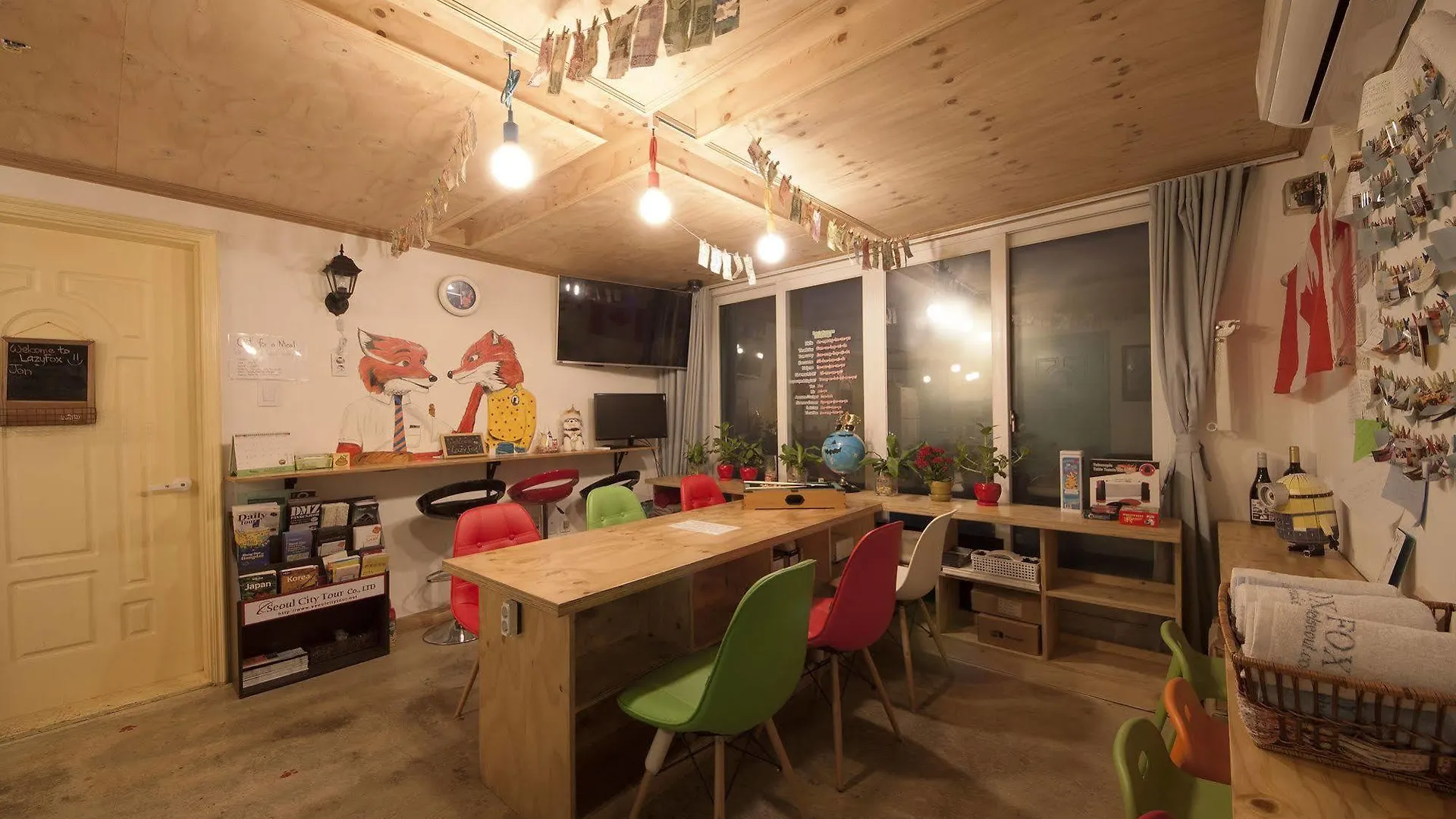 Hongdae Lazy Fox Hostel In Seoul South Korea