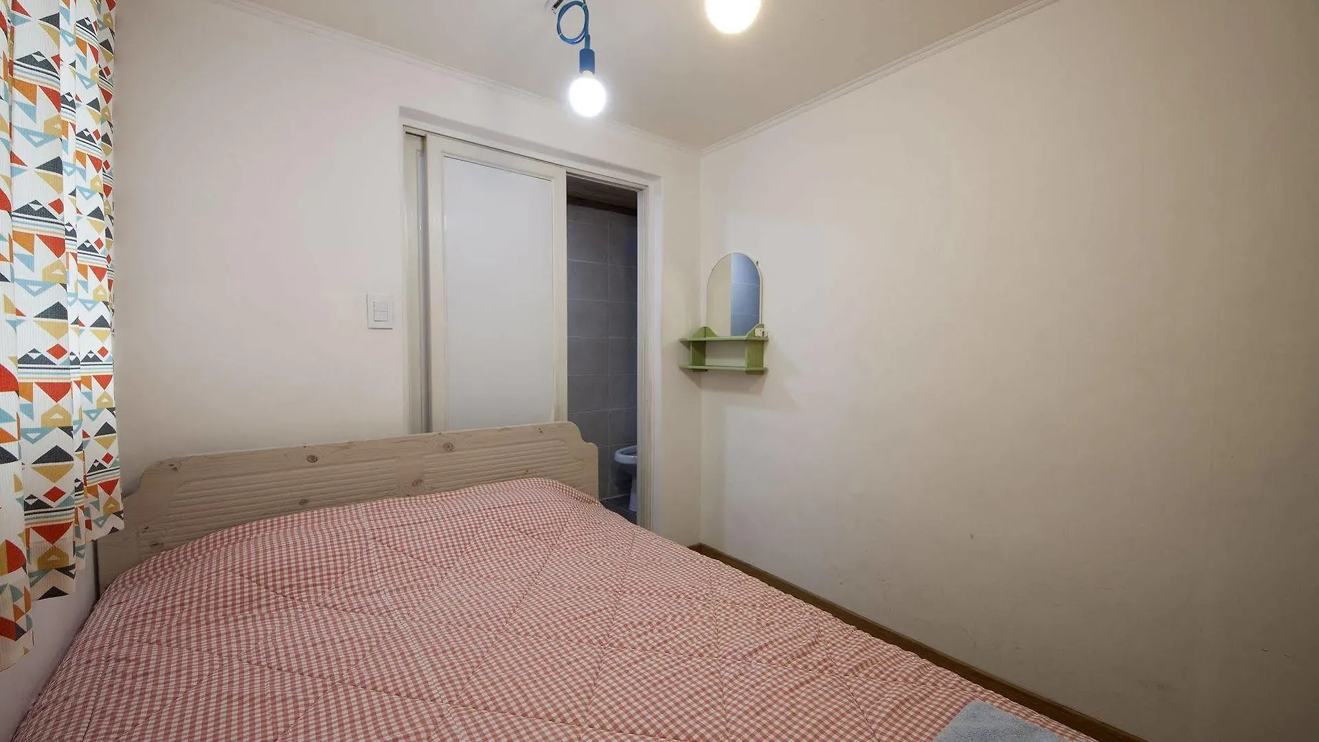 Hongdae Lazy Fox Hostel In Seoul South Korea